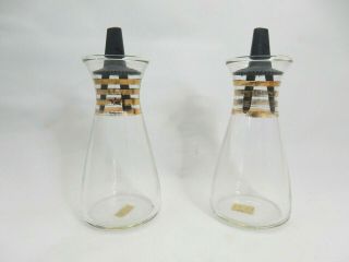 Pyrex Glass Vintage Salt And Pepper Shaker W/ Gold Bands