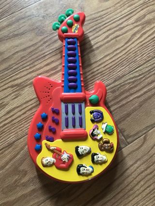 2003 Vintage The Wiggles Musical Red Guitar Songs Sounds Spin Master (t)