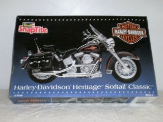 Vintage Revell Harley - Davidson Springer Soft Tail Model Motorcycle Kit 7302