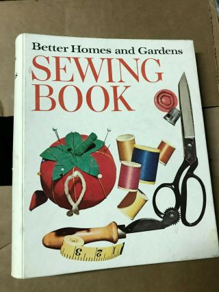 Better Homes And Gardens Sewing Book Vintage 1970