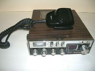 Vintage Sears Roadtalker 40 Channel Cm - 6000lc Cb Radio With Mic Japan