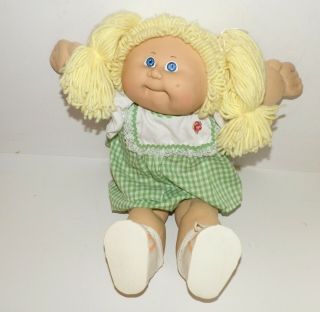 Vtg 1983 Coleco Cabbage Patch Kids Girl Doll Yellow Blonde Hair W/clothes