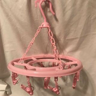 Vintage Style Pink Plastic Drying Rack Hanging Display Clothespin Travel