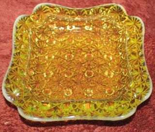 Vaseline Opalescent Button And Daisy Ashtray Vintage