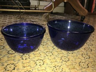 2 Vintage Arcoroc France Cobalt Blue Glass 7” & 5 3/4” Mixing Bowls