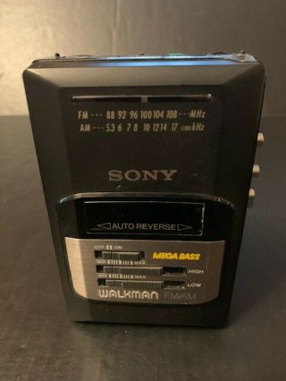 Vintage Sony Walkman Potable Am/fm Radio And Cassette Player