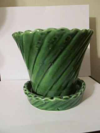 Vintage 5 Inch Green Swirls Scalloped Flower Pot With Attached Saucer