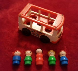 Vintage Fisher - Price Mini Bus With 1 Woman,  3 Girls,  & A Boy