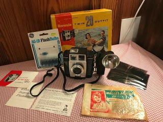 Vintage Kodak Brownie Twin 20 Outfit Camera W Supermite Flash Box,