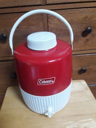 Vintage Coleman Red White Metal Plastic 2 Gallon Thermos Cooler Jug Handle