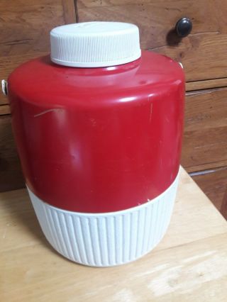 Vintage Coleman Red White Metal Plastic 2 Gallon Thermos Cooler Jug Handle 2