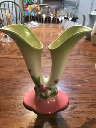 Vintage Hull Woodlands Pink And Green Double Cornucopia Vase 9 " Tall