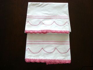 Vtg Pair Pillowcases Pink Embroidery Crochet Trim White Cotton 32 " X 20 "