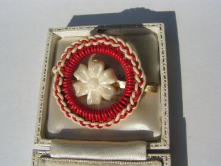 Pretty Vintage Art Deco Hand Made Plastic Flower Brooch