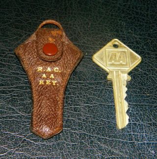 Scarce Vintage R.  A.  C.  & A.  A.  Breakdown Box Key In Leather Holder
