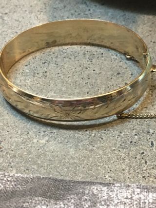 Vintage Etched Gold Filled Flower Bangle Bracelet With Safety Chain