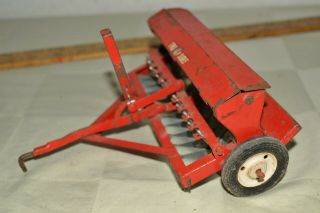 Vintage Tru Scale Planter,  Grain Seed Disk,  Farm Implement Toy 3