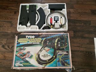 Vintage Tyco Nite Glow Double Loop Slot Car Race Set 1977