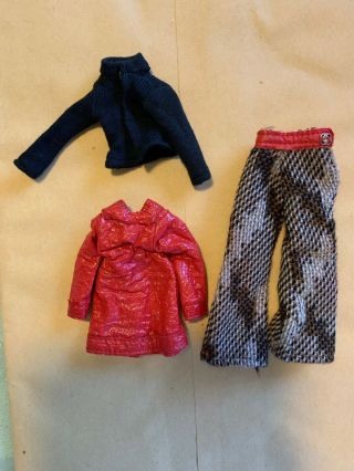 Vintage HASBRO World Of Love 1971 Doll Clothes 2