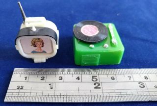 Vintage 1960s Ideal Tammy Doll Old Television Set Tv Green Plastic Record Player
