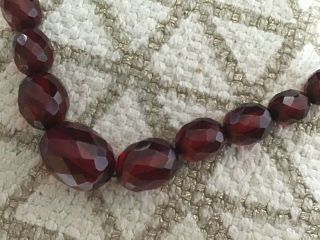Vintage Art Deco bakelite cherry amber facet cut bead necklace (need restrung) 8