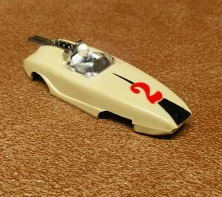 Vintage Toy Model Race Car Body Cream color 2 Slot Car w/Driver 4