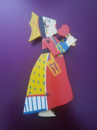 Vintage Wooden Queen Of Hearts With Moveable Joints