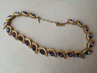 Vintage jewellery goldtone and blue purple glass possible Trifari necklace 4
