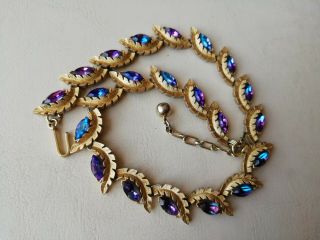 Vintage jewellery goldtone and blue purple glass possible Trifari necklace 5