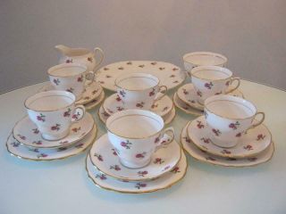 Stunning Vintage 21 Piece Porcelain Tea Set With Rose Decoration