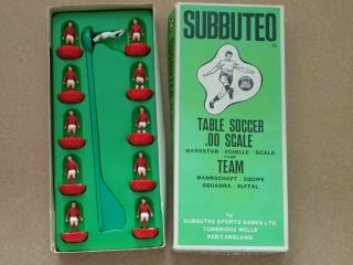 Vintage Subbuteo Table Soccer Team Boxed (y476)