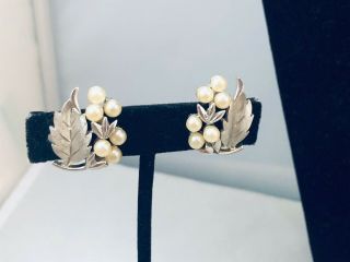 Vtg.  Crown Trifari Faux Pearl & Shiny Silver Tone Leaves/flowers Earrings