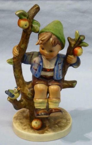 Lovely Vintage Goebel Hummel Figurine Apple Tree Boy Number 142/1
