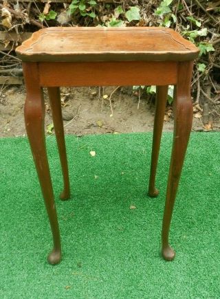 Antique/vintage Small Occasional/side/coffee Table Queen Anne Legs 20 " Tall
