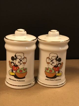 Retro Mickey Mouse Salt & Pepper Shakers Vintage Walt Disney Chef Japan Gold