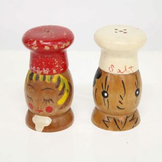 Vintage 1950s Wooden Chef Salt And Pepper Shakers Kitchen Decor 120