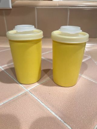 2 Vintage Tupperware Salt And Pepper Spice Shakers Sunshine Lemon Yellow W Lids