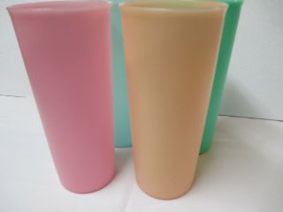Set Of 4 Vintage Tupperware 16 oz Drinking Cups Pastel Made In U.  S.  A. 4