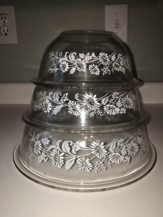 Vintage Pyrex Nesting Mixing Bowls Set Of 3