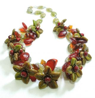 Vintage Olive Green & Red Flowers Lampwork Art Glass Bead Necklace Jl19171