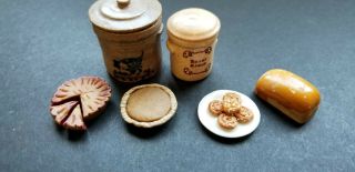 Vintage Dollhouse Miniaturepr Lidded Crocks Plus Assorted Foods 1 " Scale