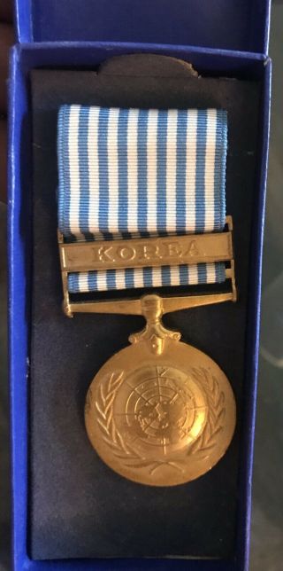 Vintage Korean War Service Pin Medal/ribbon Bars United Nations Badge 2 - Star