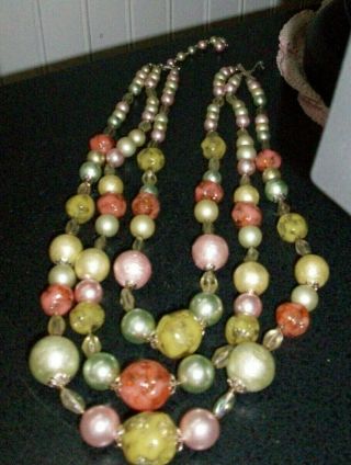 vintage 1960 ' s 3 strand bead collar necklace Japan coral citron pink 2
