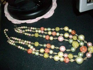 vintage 1960 ' s 3 strand bead collar necklace Japan coral citron pink 3