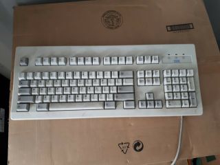 Vintage IBM Keyboard 06H4601 2