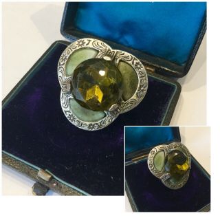 Vintage Scottish Jewellery Signed Miracle Silver Engraved Emerald Agate Brooch