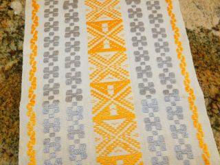 Vintage Ivory Heavy Cotton Linen Embroidered Table Runner 7.  75 X 72 " Yellow Gray