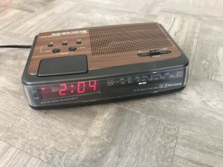 Emerson Alarm Clock Am/fm Radio With Snooze Model No.  Ak2720