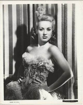 Betty Grable Sexy Glam Shot Vintage 10x8 Lovely Portrait N1