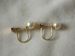 Vintage Fully Hallmarked 9ct Gold & Real Pearl Screw Back Earrings
